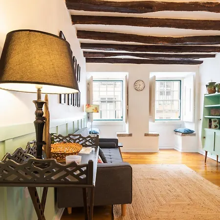 Alfama Patio Apartment