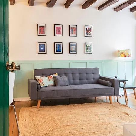 Alfama Patio Apartment Lisbon
