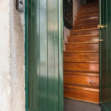 Alfama Patio Appartamento